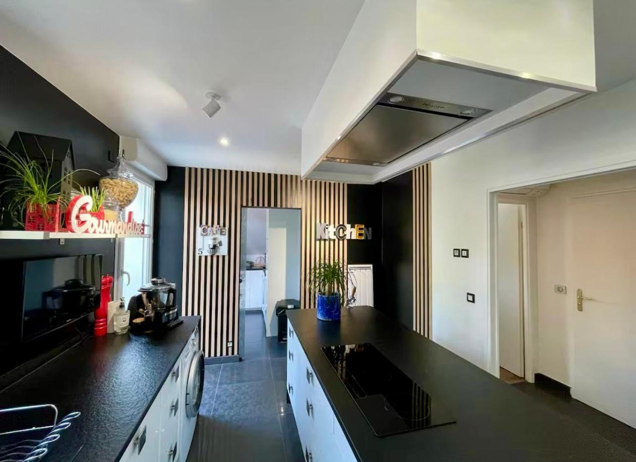 Chez Les Stephs Apartamento Magny-le-Hongre Exterior foto